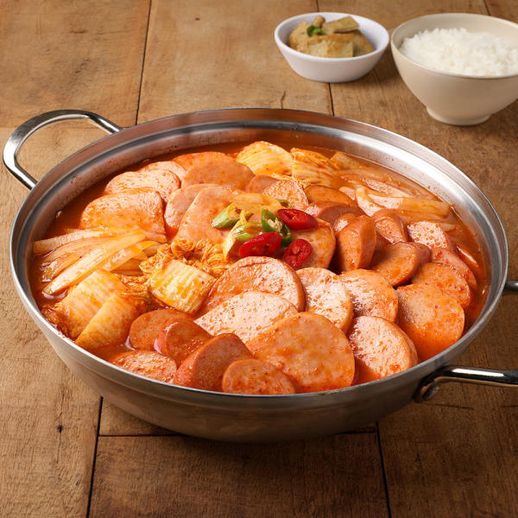 부대찌개SET (F03소시지가득부대찌개545gX2+곤드레나물밥+우동면) - NS홈쇼핑