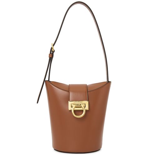 페라가모 트리폴리오 여성 버킷백 21 1194 SIENA TAN 0755238