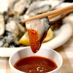 평화수산 26년산 통영 산지직송 <b>생굴</b> 깐굴 <b>1kg</b> 외