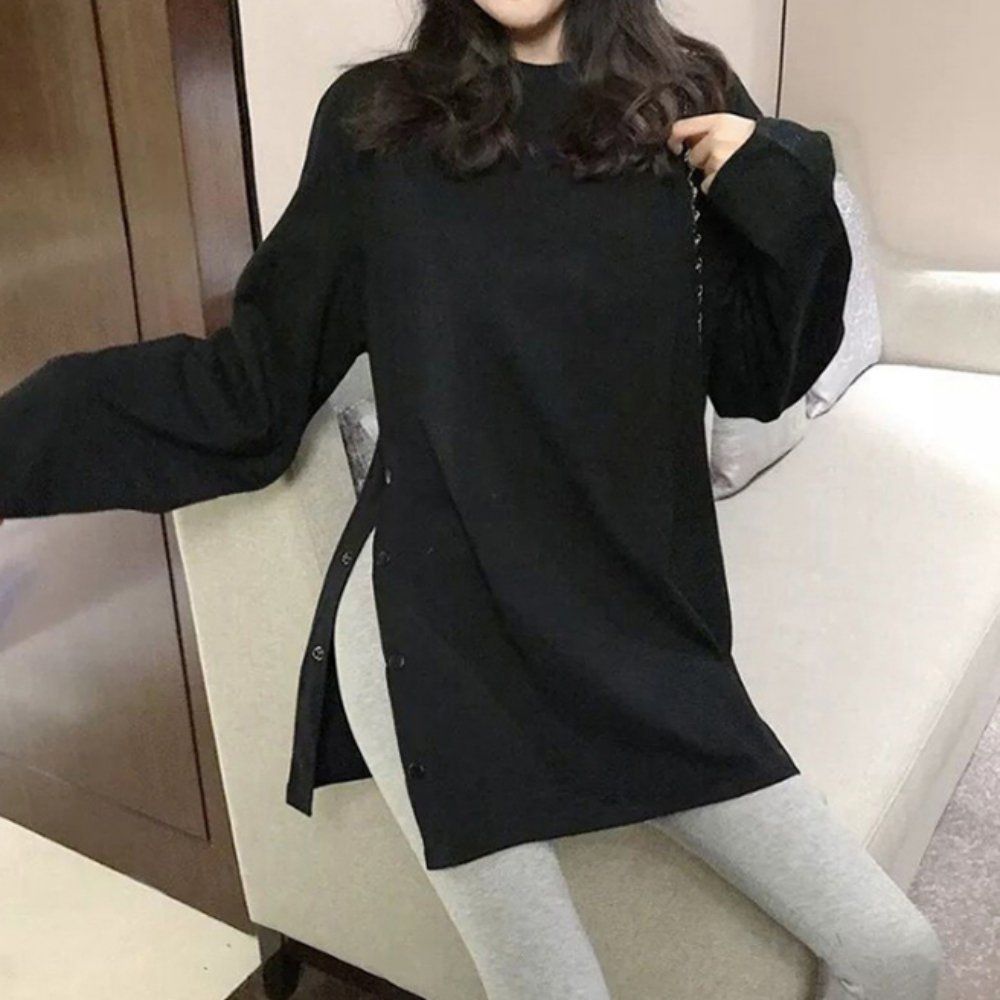 옆트임 단추 포인트 여성 라운드넥 긴팔 롱 티셔츠 [WE1A799]