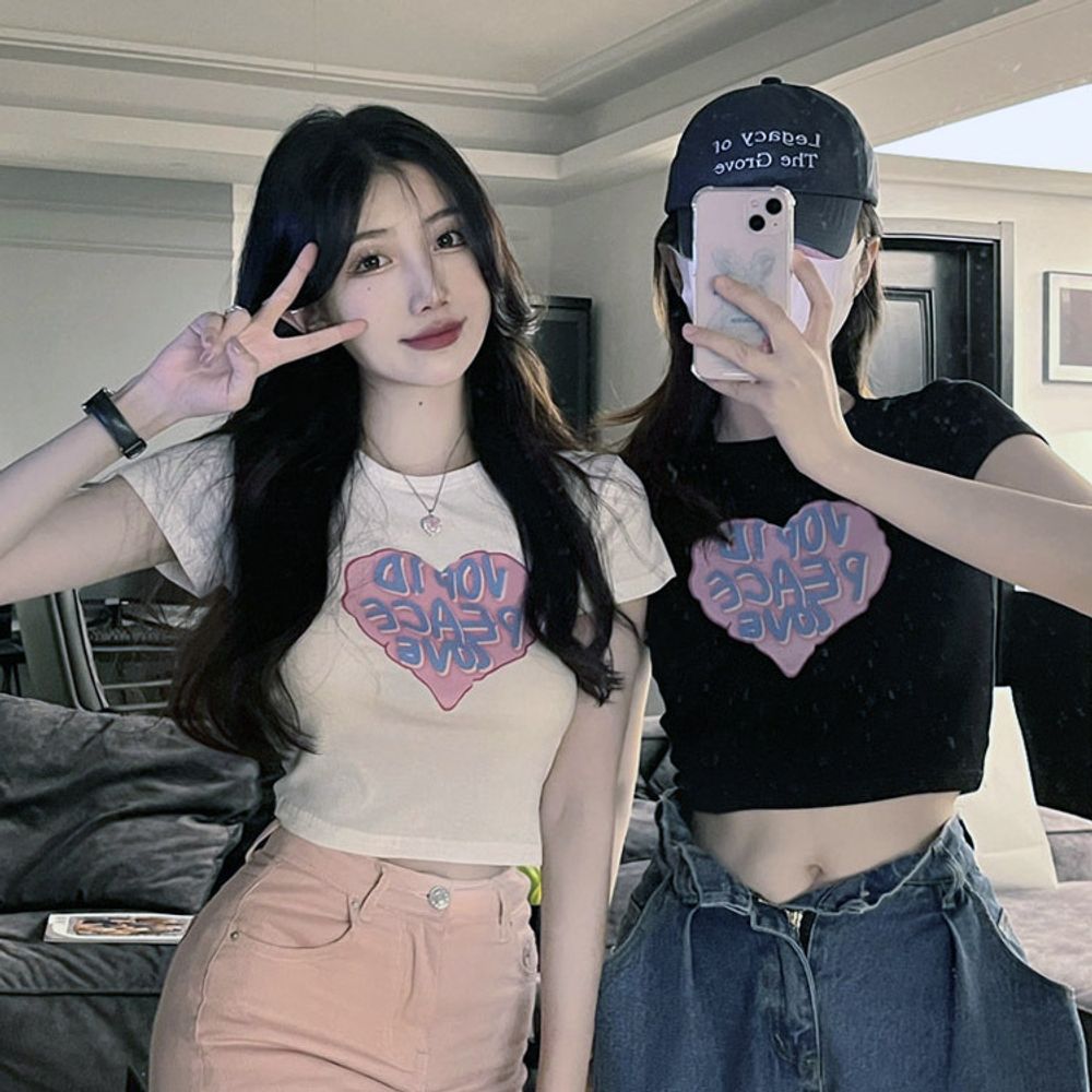 여성 캐주얼 하트 프린팅 슬림 크롭 반팔티 [WC2E3DB]