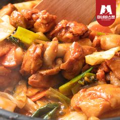 춘천식 양념닭갈비 700g + 프리미엄메밀소바 5인set (면5+소스5+와사비5+갈은무5)