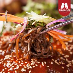 새콤달콤 고소한 참기름 비빔막국수 (메밀면5+비빔장5+참기름5)