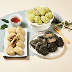 고수록 생모시 콩고물 찹살떡 400g 2봉+생모시 두텁떡 400g 1봉+고소한 검정깨 두텁떡 400g 1봉