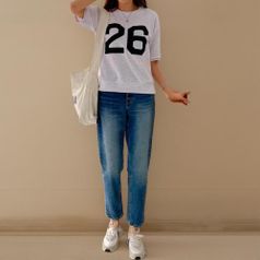 |KMT9AE5|여성 키치무드 자수 패치 반팔 맨투맨