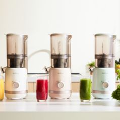 온휴 웰빙 마스터 착즙기 OHJ-200 분리형 저속착즙 안전센서 간편세척 3컬러 택1