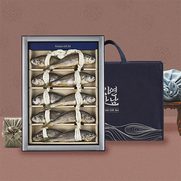청담애프엔씨 [물맛남] 영광굴비 선물세트 10미 1kg (지함/채반/부직포가방/20-21cm내외)