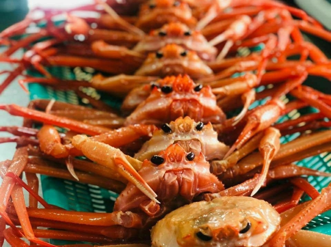풍요로운바다 산지직송!! 당일조업 제철음식 후포리 자숙 박달<b>홍게</b>